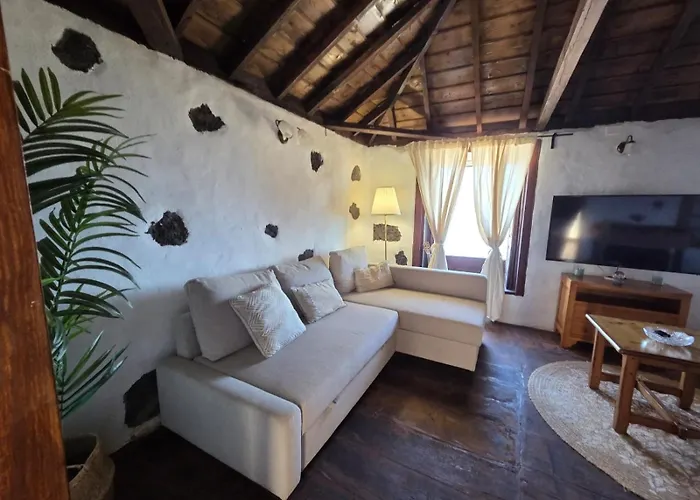 Сasa de vacaciones El Moral 1